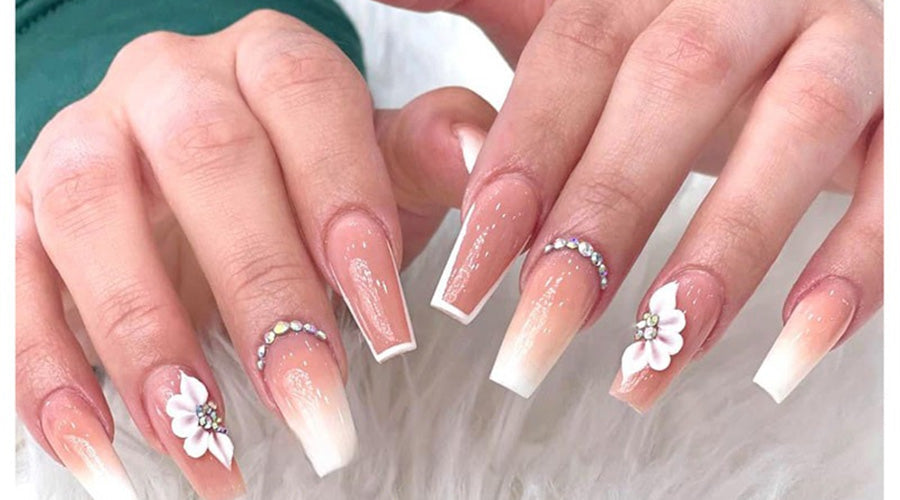 SAVILAND: best acrylic nails brand