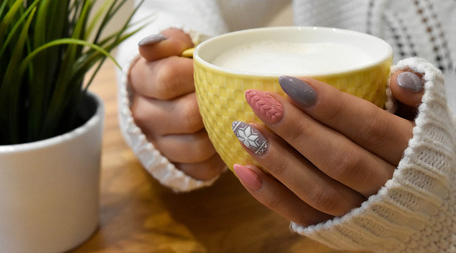 How to Do Acrylic Nails at Home