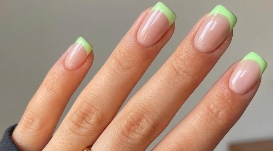 airbrush nails