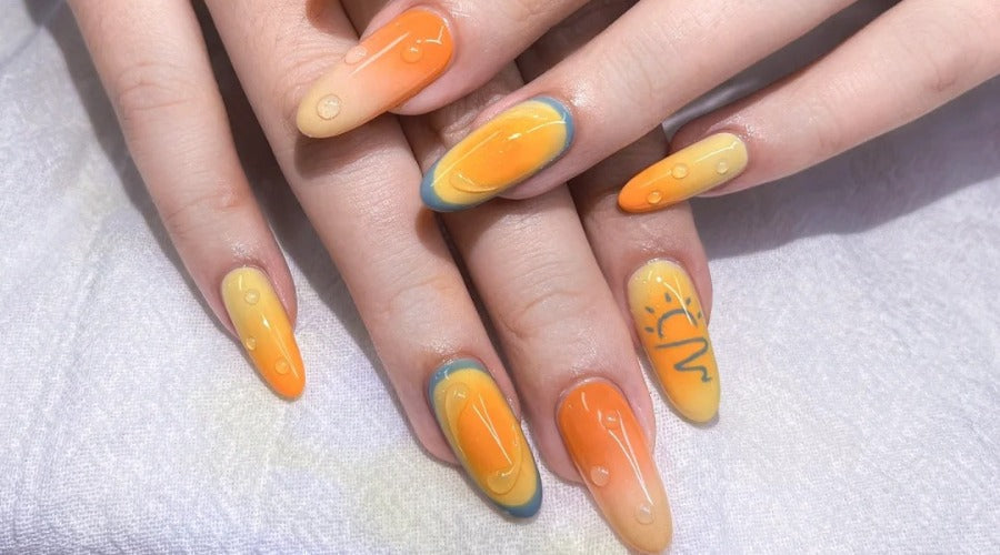 airbrush nails art