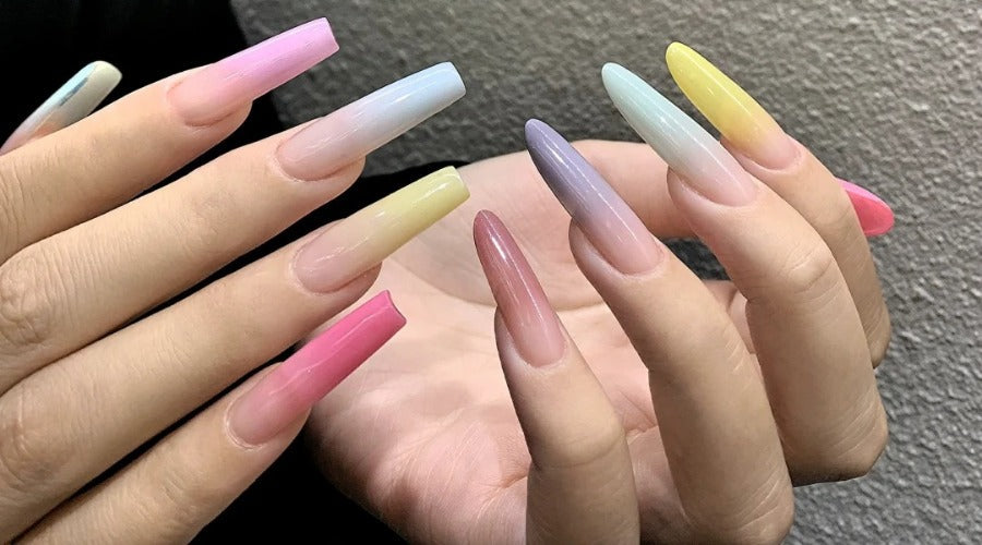 summer ombre nails