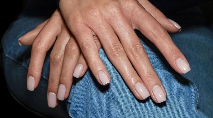 cover of the Saviland nails