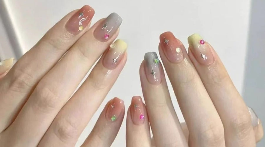 ombre nails design